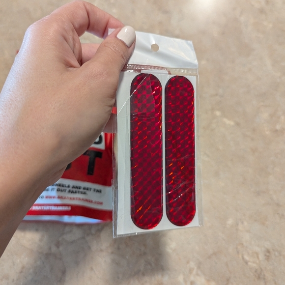 Lot for skateboarder - Picture 12 of 12